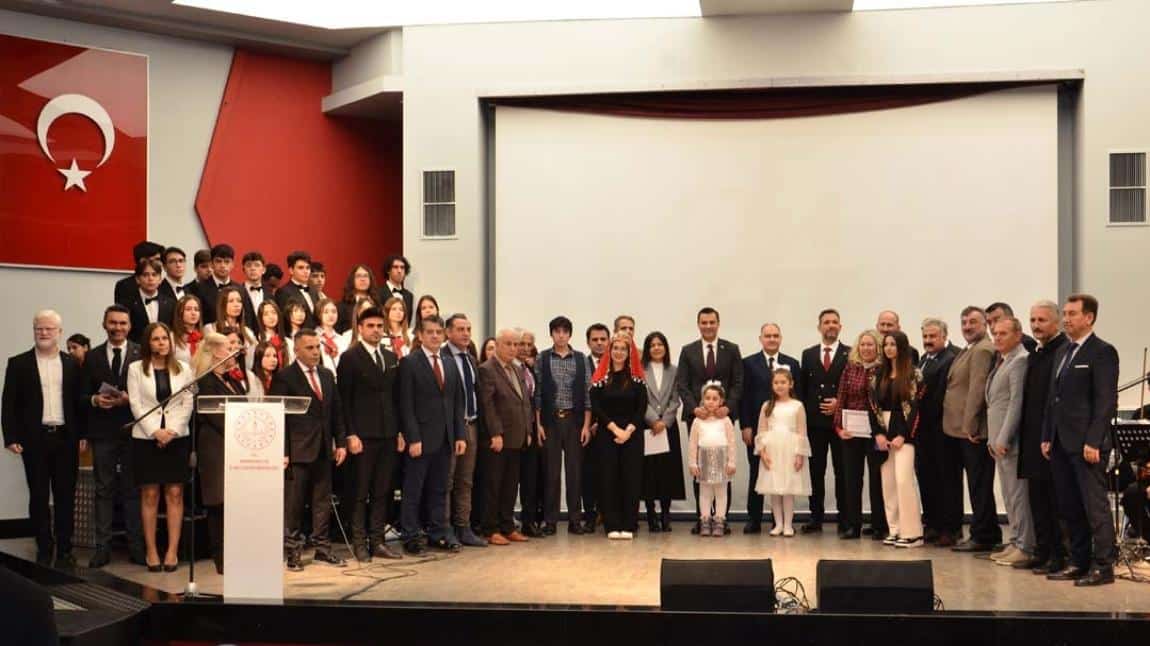 Manisa Spor Lisesi ve Güzel Sanatlar Lisesi’nden Anlamlı 24 Kasım Öğretmenler Günü Programı